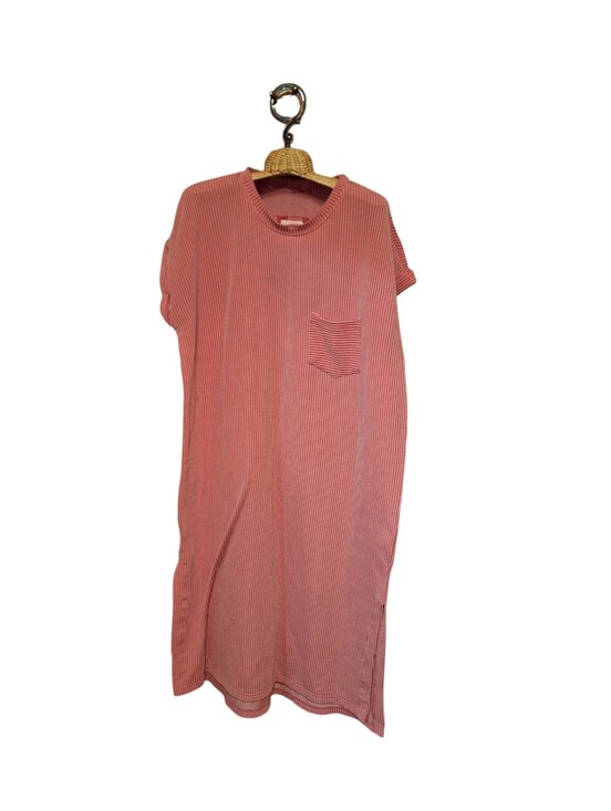 Umgee Dresses & Skirts - Umgee Ribbed Pocket Tee Midi Dress Ladies Medium Comfy Beachy Oversized PINK